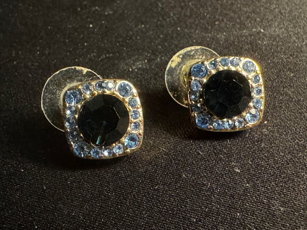 Vintage Dark Blue Cabochon and Light Blue Crystals Earrings